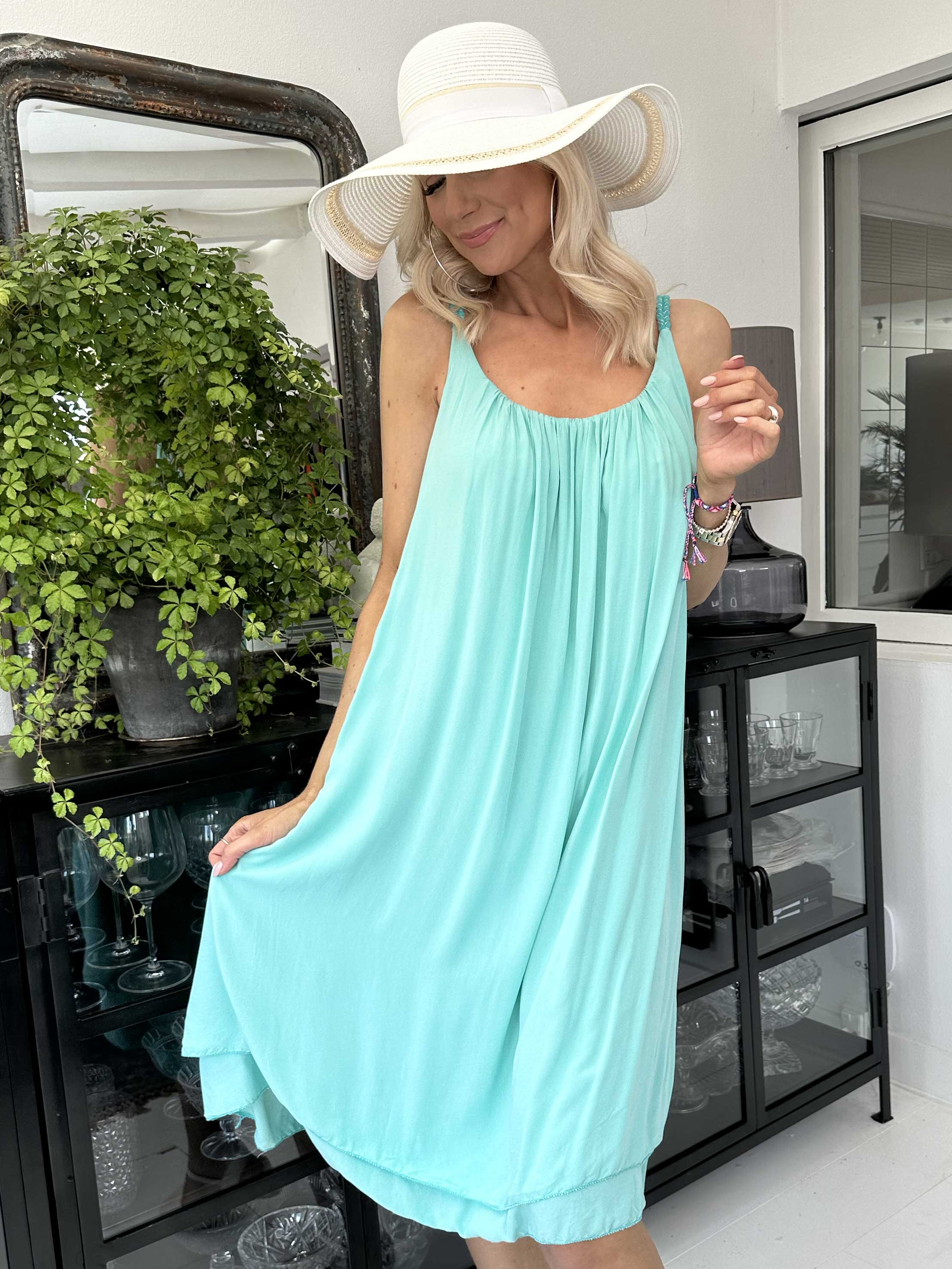 Asia Dress - Söt enfärgad viskosklänning med flätade axelband